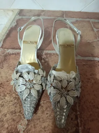 Zapatos de fiesta Gino Vaello oro y plata