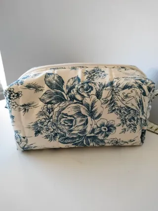 Conjunto 3 Neceser Cosmetiquera con un estampado v