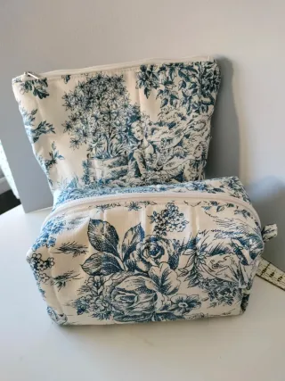 Conjunto 3 Neceser Cosmetiquera con un estampado v