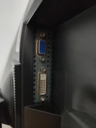 Monitor Samsung SyncMaster 713BM