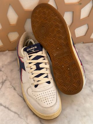 Zapatillas Diadora Blancas y Azules