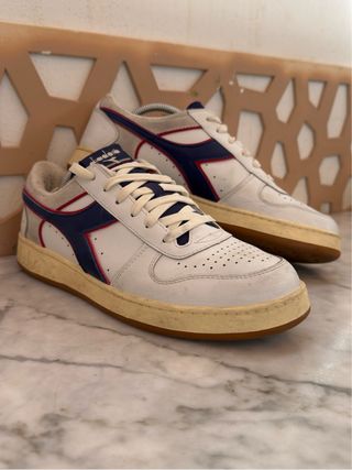 Zapatillas Diadora Blancas y Azules
