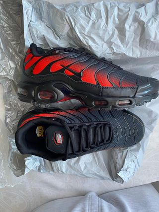 Nike tn rosse e nere