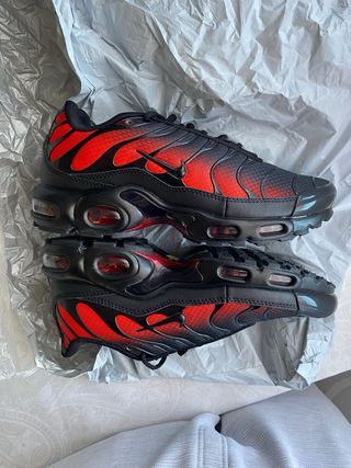 Nike tn rosse e nere