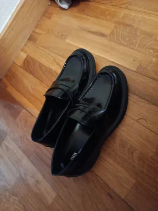 Mocasines Zara Negros Charol