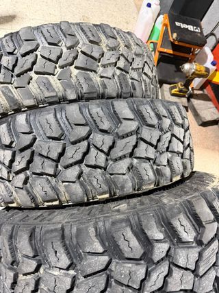 Ruedas Cooper Discoverer STT PRO  265/70R17