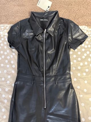 Mono cuero Pull&Bear negro largo