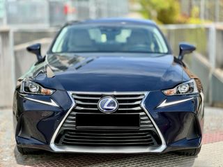 Lexus IS 2018