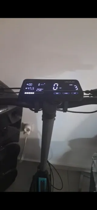 Patinete Cecotec Bongo Z City