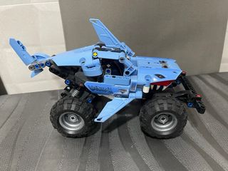 Coche LEGO Tiburón Azul