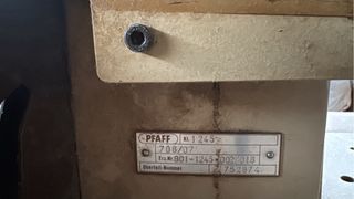 Máquina de coser industrial PFAFF