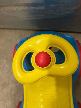 Correpasillos Chicco azul y amarillo