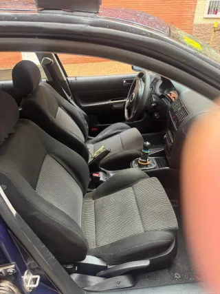 Volkswagen Golf 2002