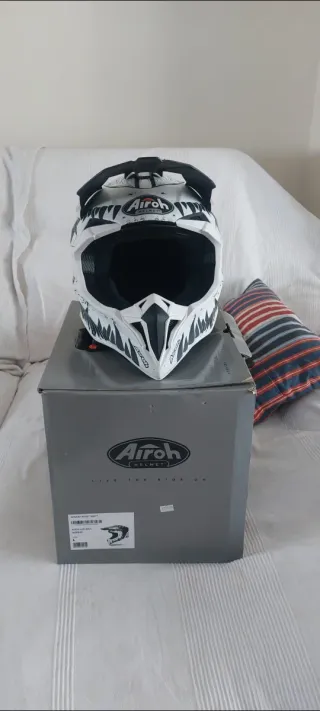 Casco Airoh Motocross Blanco Talla L