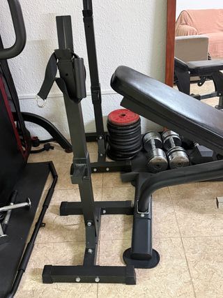 Gimnasio completo y pesas