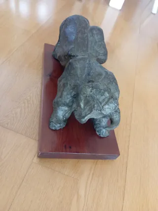 Escultura de Toro en Bronce de Cossio