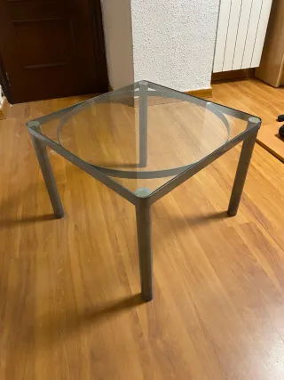 Mesa de centro cristal y metal