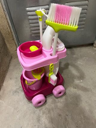 Juguete carro de limpieza