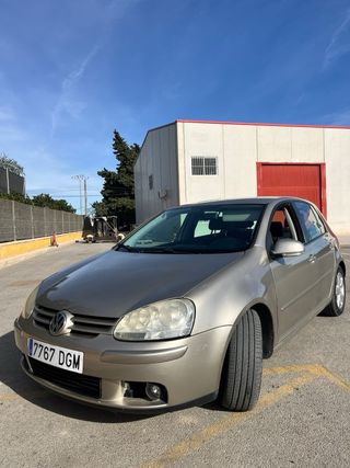 Volkswagen Golf 2005
