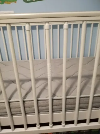 Cuna convertible en cama 70x140 cm.