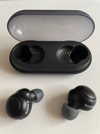 Auriculares Sony WF-C500 Negros