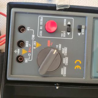 Medidor Aislamiento seminuevo