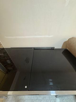 URGE MESA de comedor extensible cristal y metal