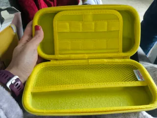 Nintendo Switch Lite Amarillo