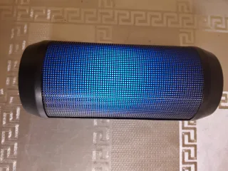 Altavoz Colacao LED.