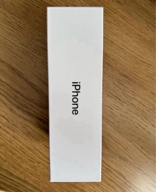 Caja iPhone 11 Negra