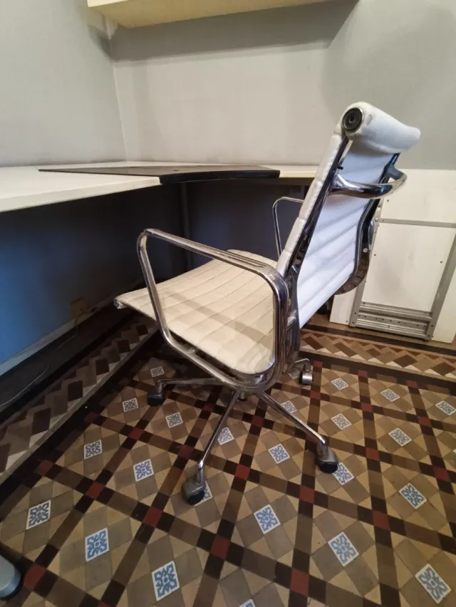 Mesa Escritorio IKEA Galant + Silla Oficina