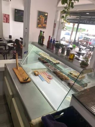 Traspaso cafetería Bar