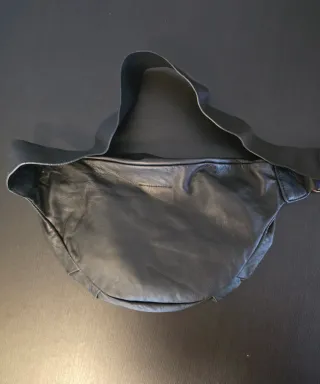 Riñonera XL Zara Piel Negra