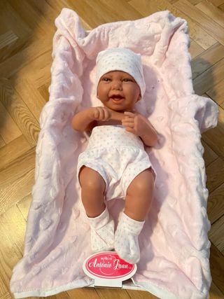 Muñeca Reborn con caja original