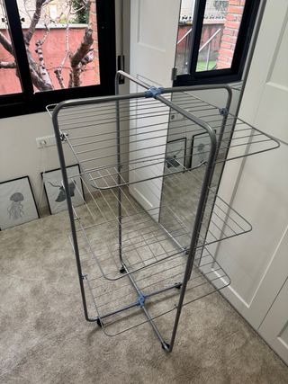 Tendedero vertical plegable