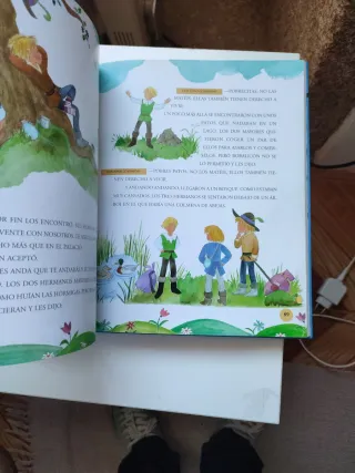 Léeme un cuento (Fábulas y Cuentos) (Spanish Ed...