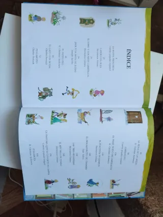 Léeme un cuento (Fábulas y Cuentos) (Spanish Ed...