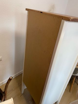 Mueble organizador blanco con puerta