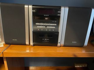 Minicadena DVD Sony HCD-DV2D