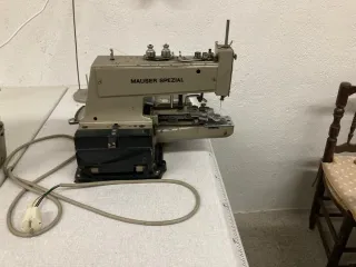 Mecanico Maquinaria de coser Desplazamiento