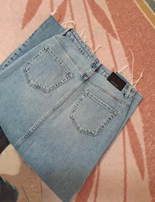 Falda vaquera talla S Stradivarius