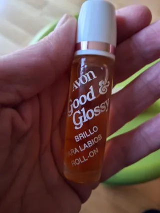 Avon Vintage Good & Glossy Roll-On