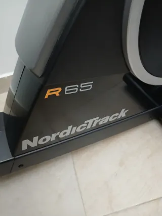 Bicicleta estática con respaldo  NordicTrack R65