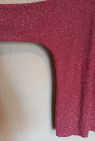 Jersey/blusón rosa metalizado talla M