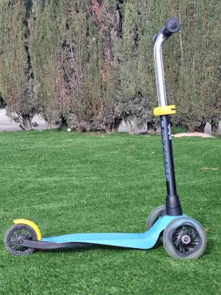 Patinete 3 ruedas con luces Casco tallaxs opcional