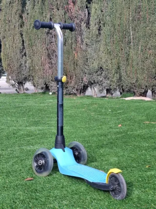 Patinete 3 ruedas con luces Casco tallaxs opcional