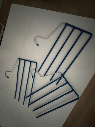 Tres Perchas para pantalones, corbatas, toallas...