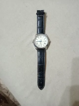 Orologio da polso con cinturino nero