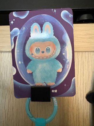 Labubu Big Into Energy (Hope) Azul