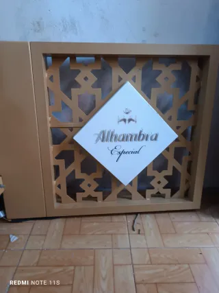 Letrero Alhambra Vintage con luz